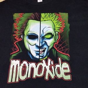 Rare Twisted T shirt size XL